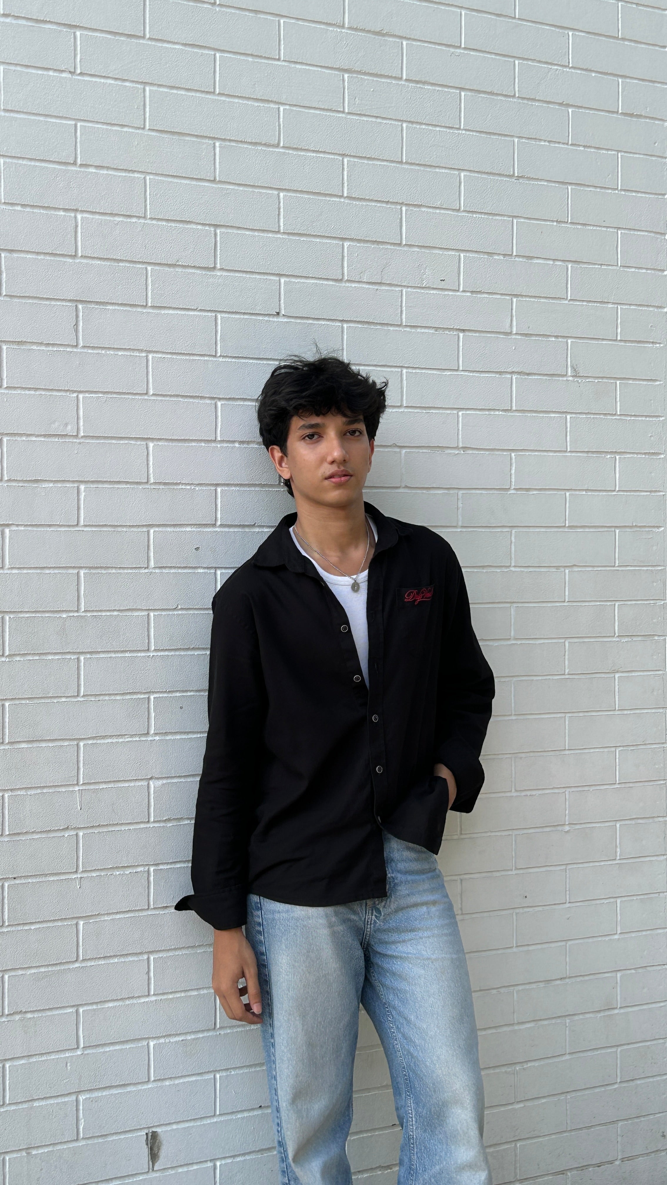 Full Sleeve-Round Pocket (Black)